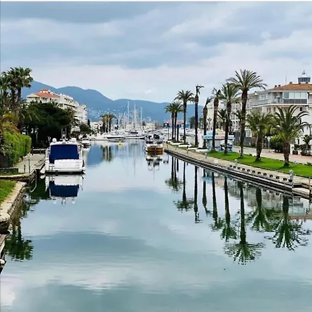 Unsejouraempuriabrava-terrasse-vue -clime- Wifi Parking Empuriabrava