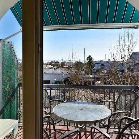 Unsejouraempuriabrava-terrasse-vue -clime- Wifi Parking